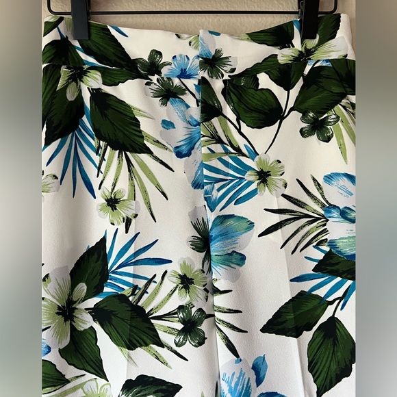 BANANA REPUBLIC High-Rise Wide-Leg Pants - Picture 4 of 10